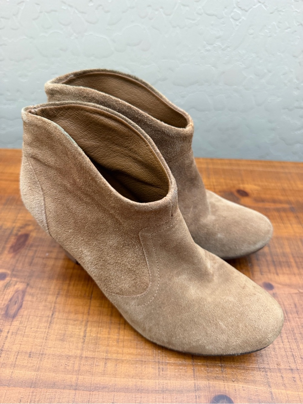 Steve Madden Women’s Suede Ankle Booties in Beige/Tan